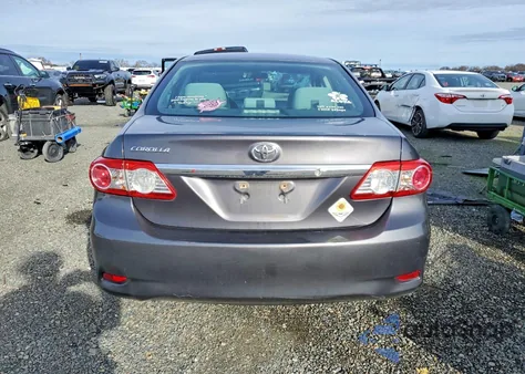 2013 Toyota Corolla Base из США, поврежденный, VIN 5YFBU4EE8DP202086